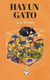 Hay un gato